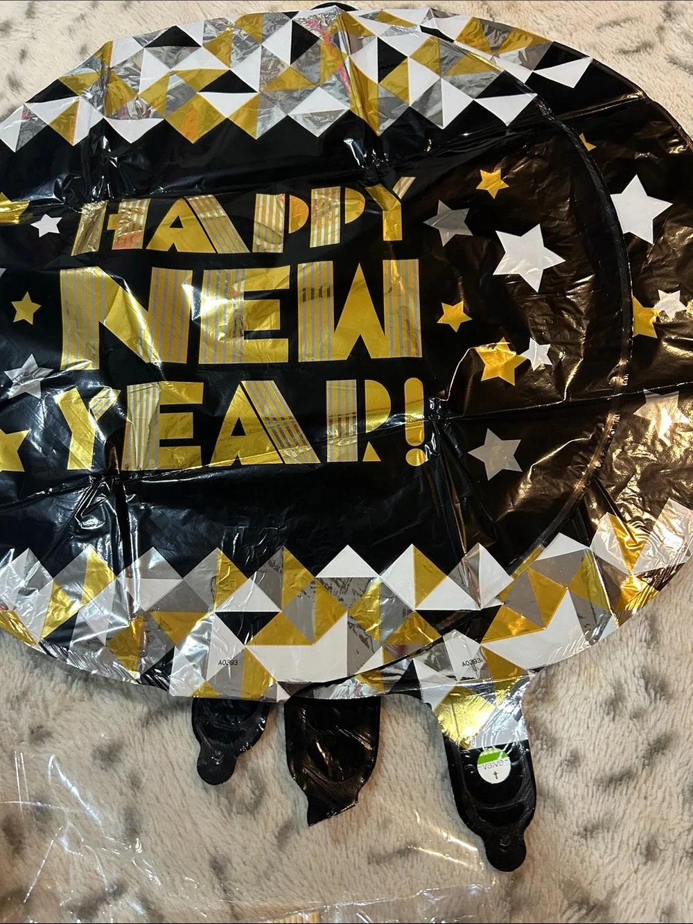 Happy New Year Party Decorations Kit - Black & Gold
